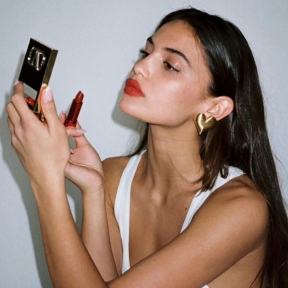 Heaven Mayhem Real Love III Gold Heart Textured Earrings - Picture 6 of 7